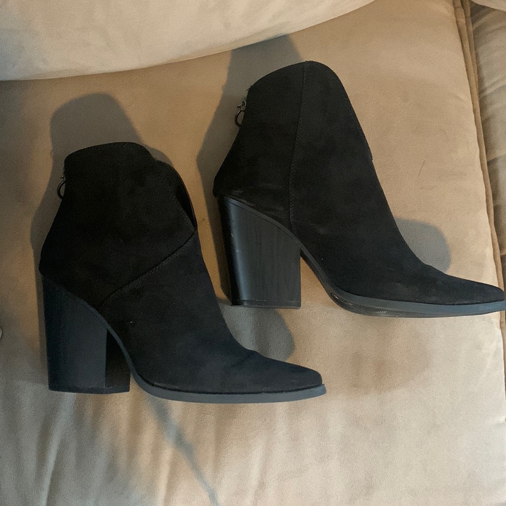 Qupid black ankle boots size 8